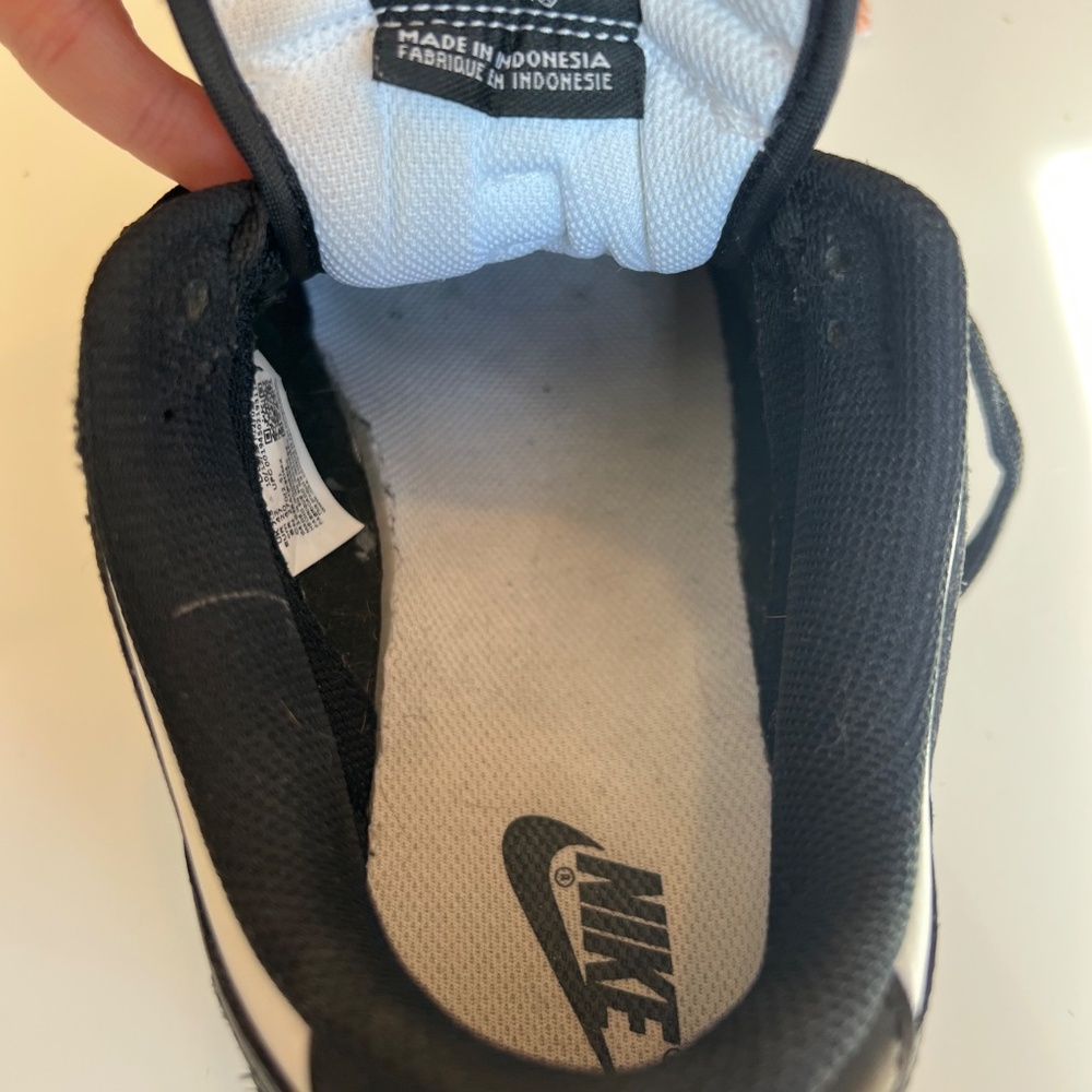 Nike - Panda Dunks - Picture 8 of 8